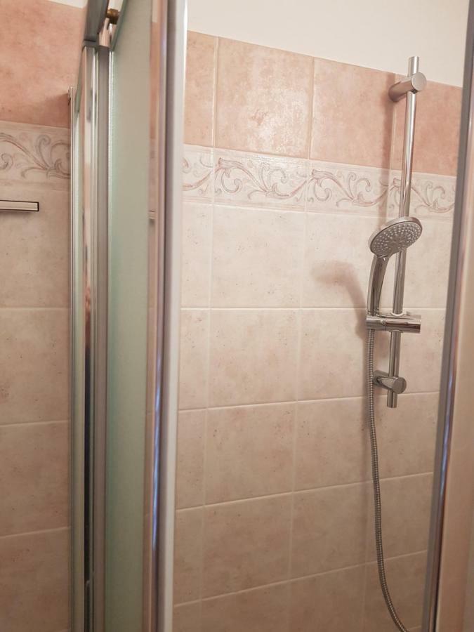 Апартаменты La Casa Di Francesca Кастельнуово-Берарденга Экстерьер фото